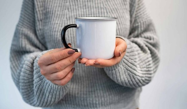Personnalisation chic et éco-responsable : le guide ultime des mugs et bouteilles en inox sur mesure